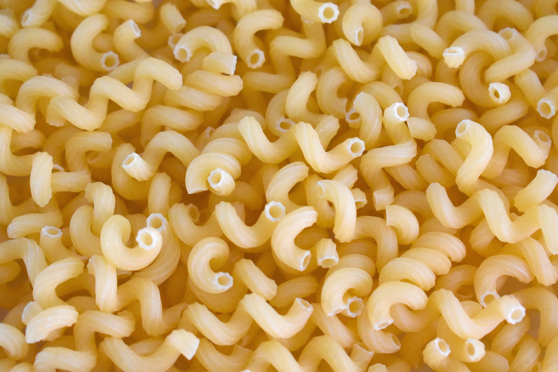 La réduction de l'apport en glucides peut être très bénéfique pour la perte de graisse, y compris la graisse abdominale.