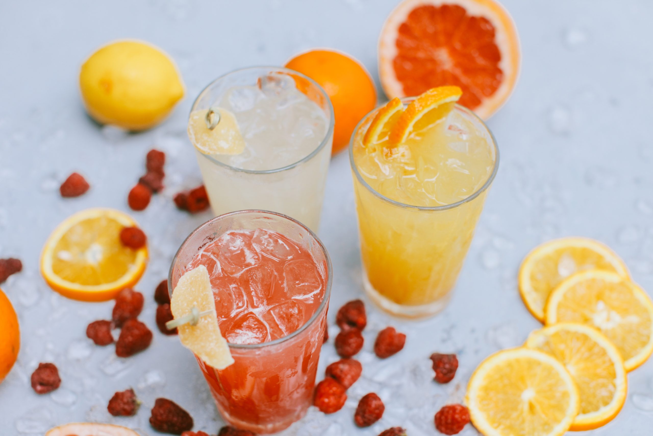 Cette explosion d'agrumes contient plus qu'assez de l'apport quotidien recommandé en vitamine C.