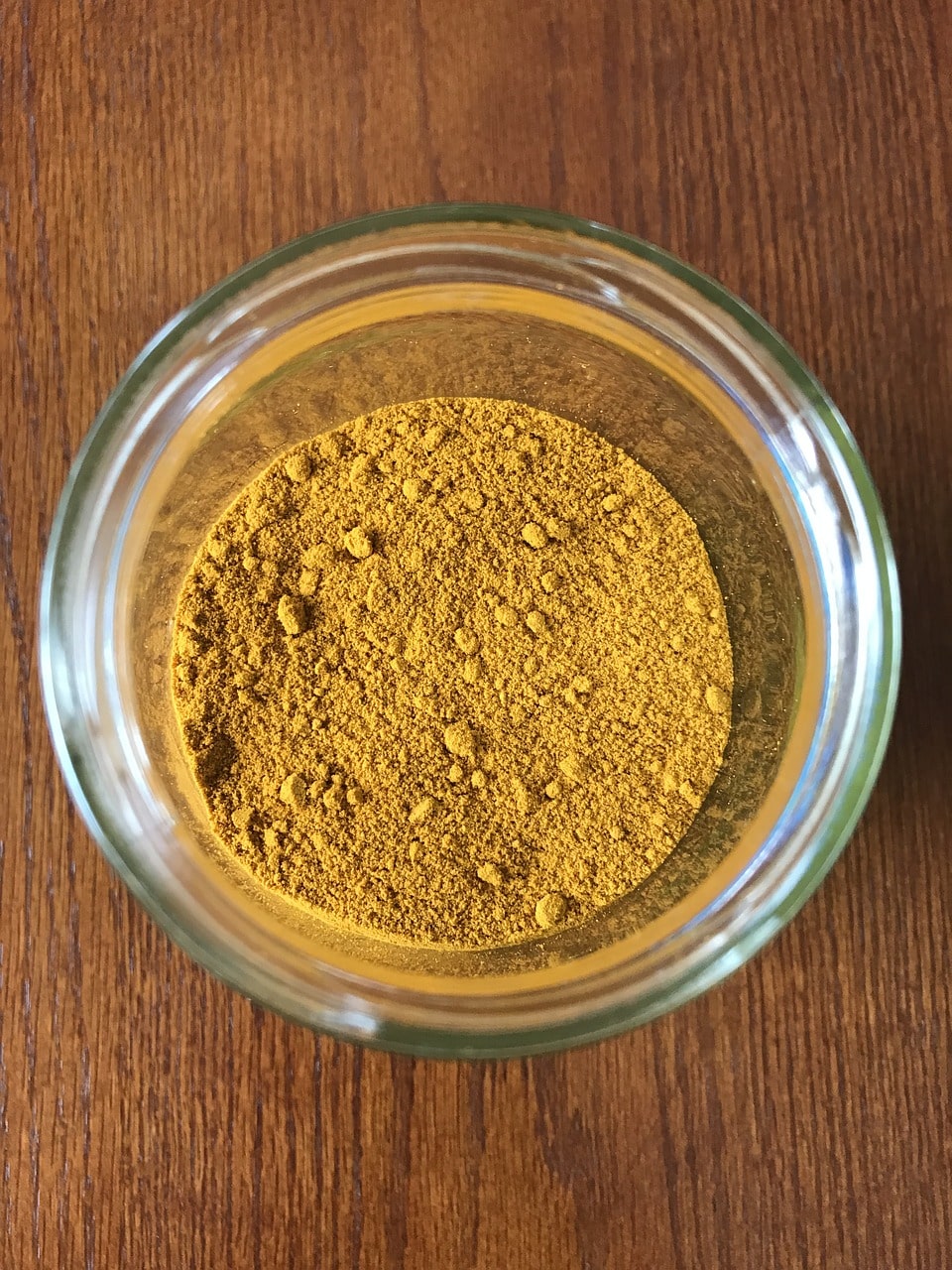 La racine de Maca péruvienne est utilisée depuis des siècles pour aider à équilibrer les cycles hormonaux féminins et pour traiter et prévenir les troubles liés aux déséquilibres hormonaux.